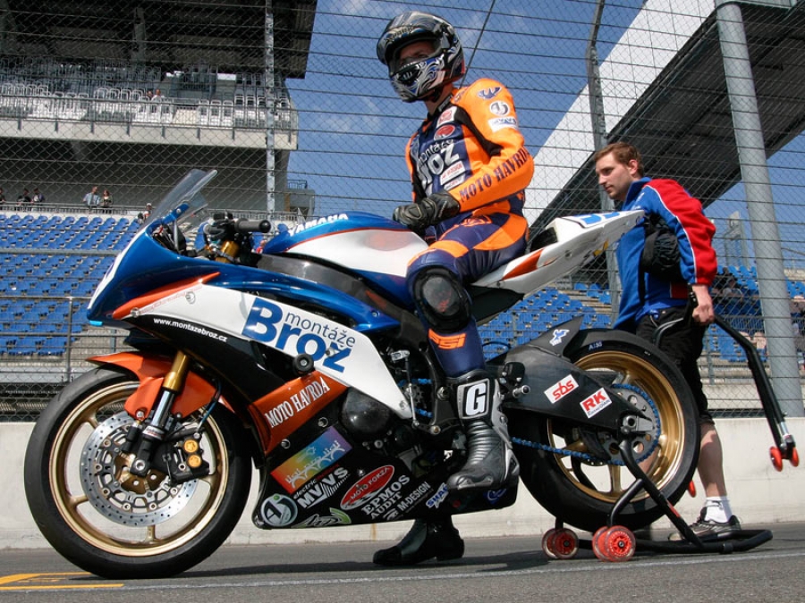 Racing-team-2008